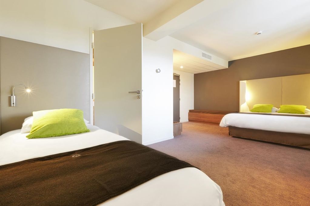 Campanile Dijon Congres Clemenceau Hotell Rom bilde