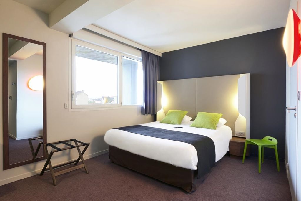 Campanile Dijon Congres Clemenceau Hotell Rom bilde