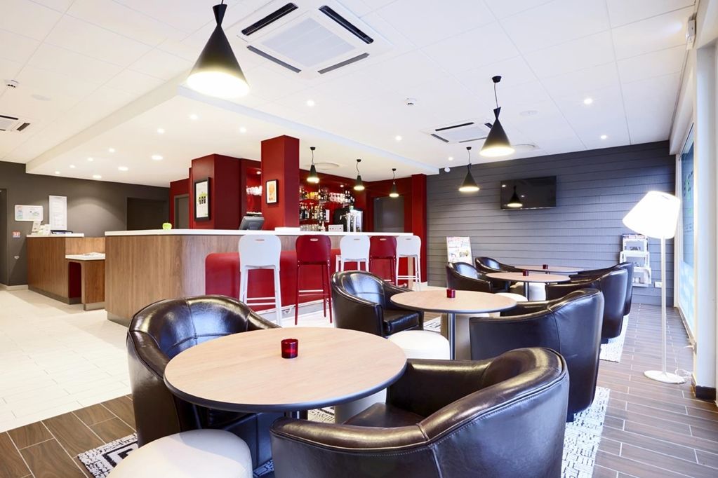 Campanile Dijon Congres Clemenceau Hotell Restaurant bilde